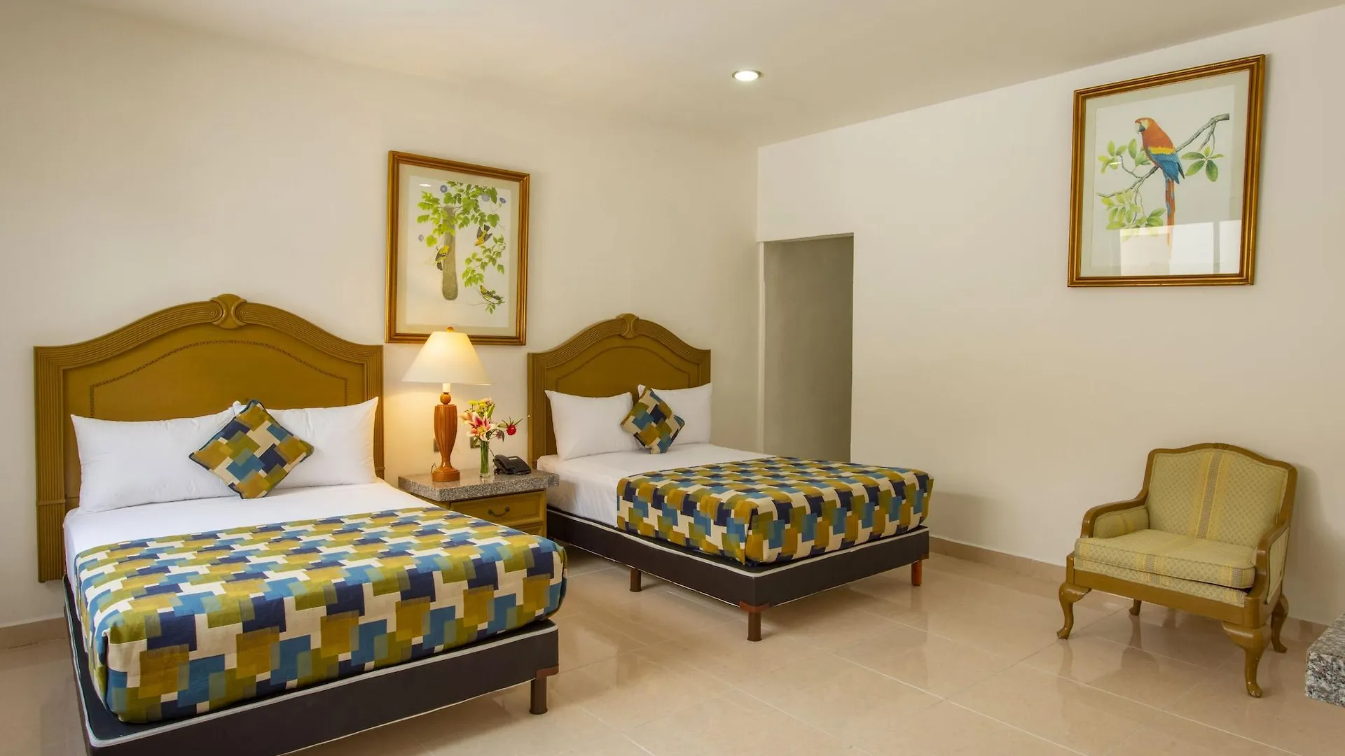Hotel Embajadores Merida