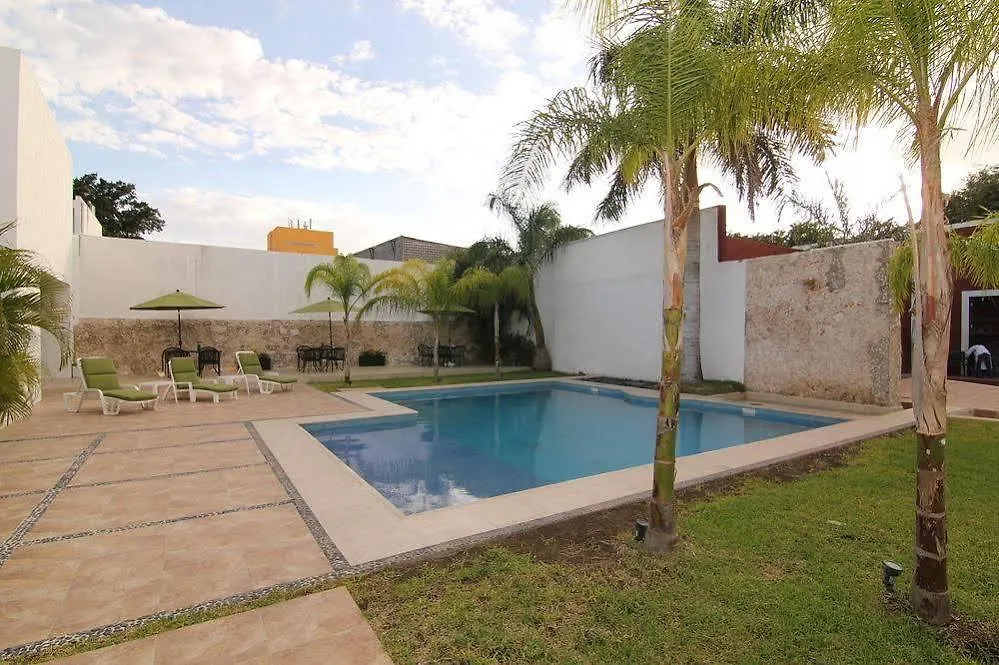 ****  Hotel Embajadores Merida Mexico
